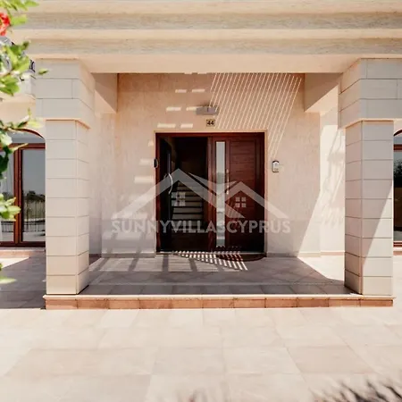 Sunnyvillas: 4br Seafront Villa*private Pool*bw44 Villa